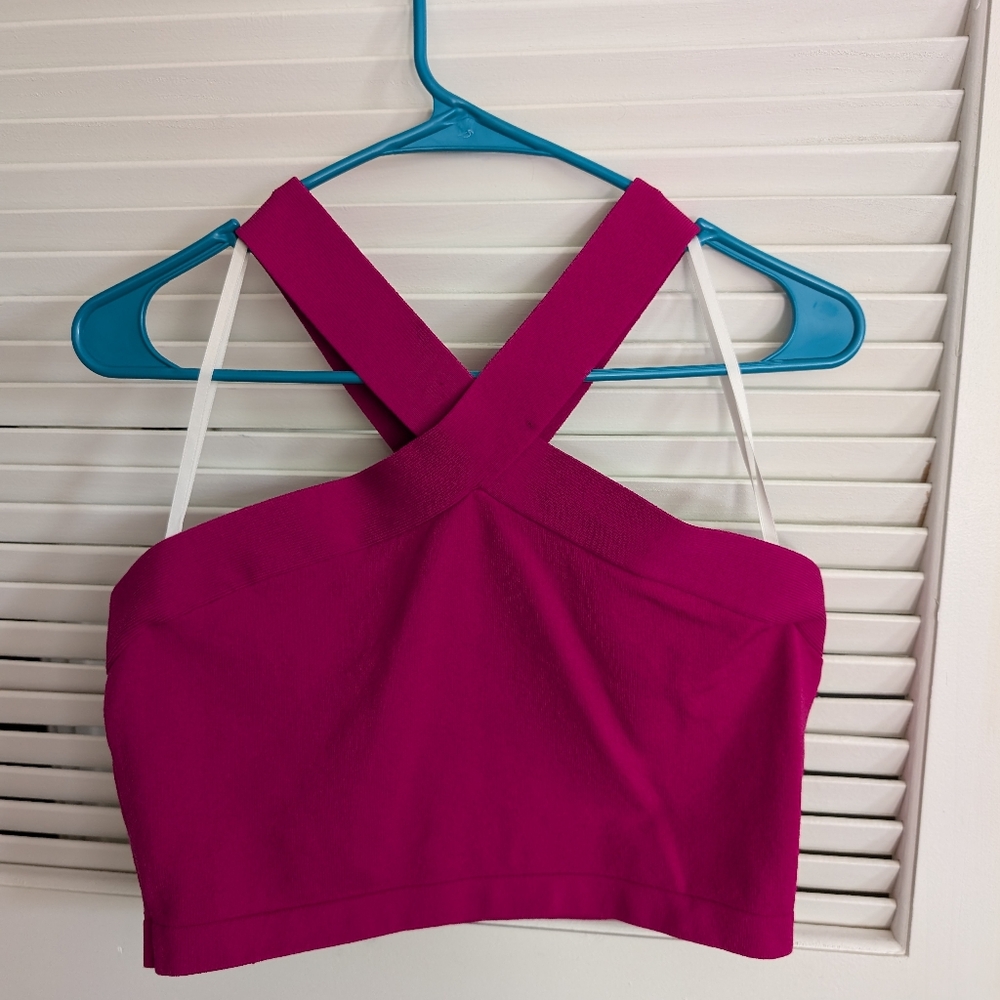 Aritzia Babaton Sculpt Knit Criss Cross Cropped Tank